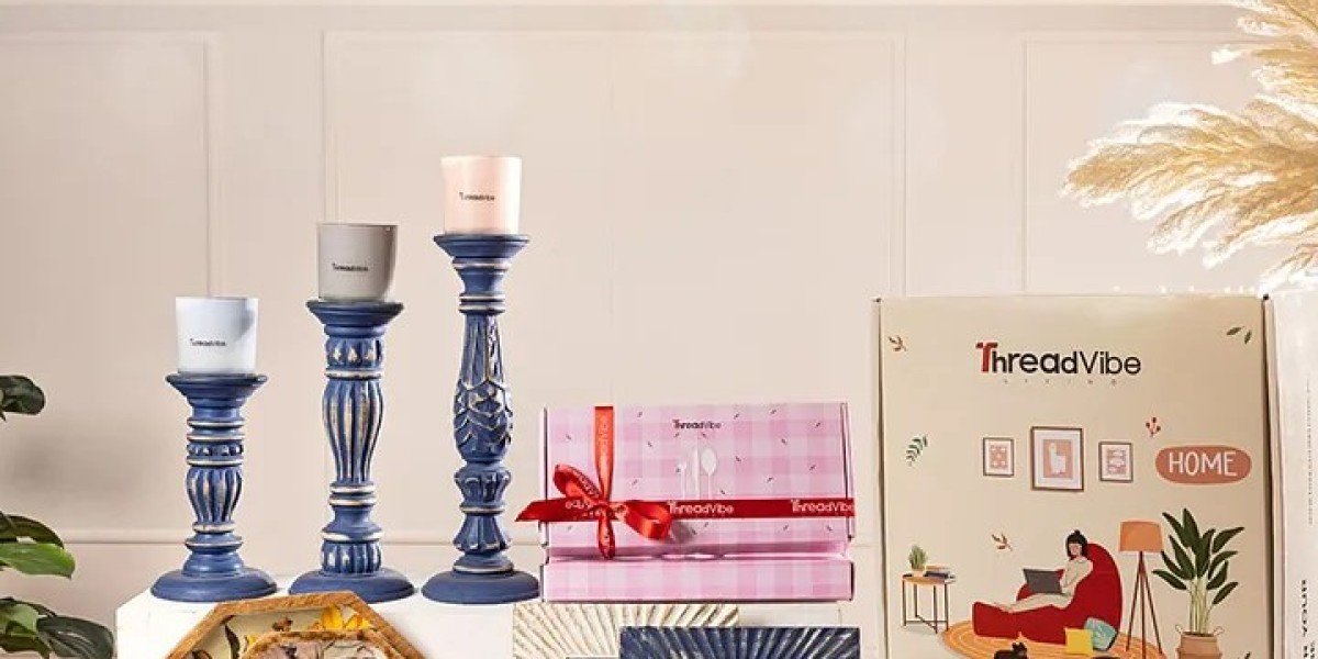 Luxury Corporate Gifts Under ₹2000